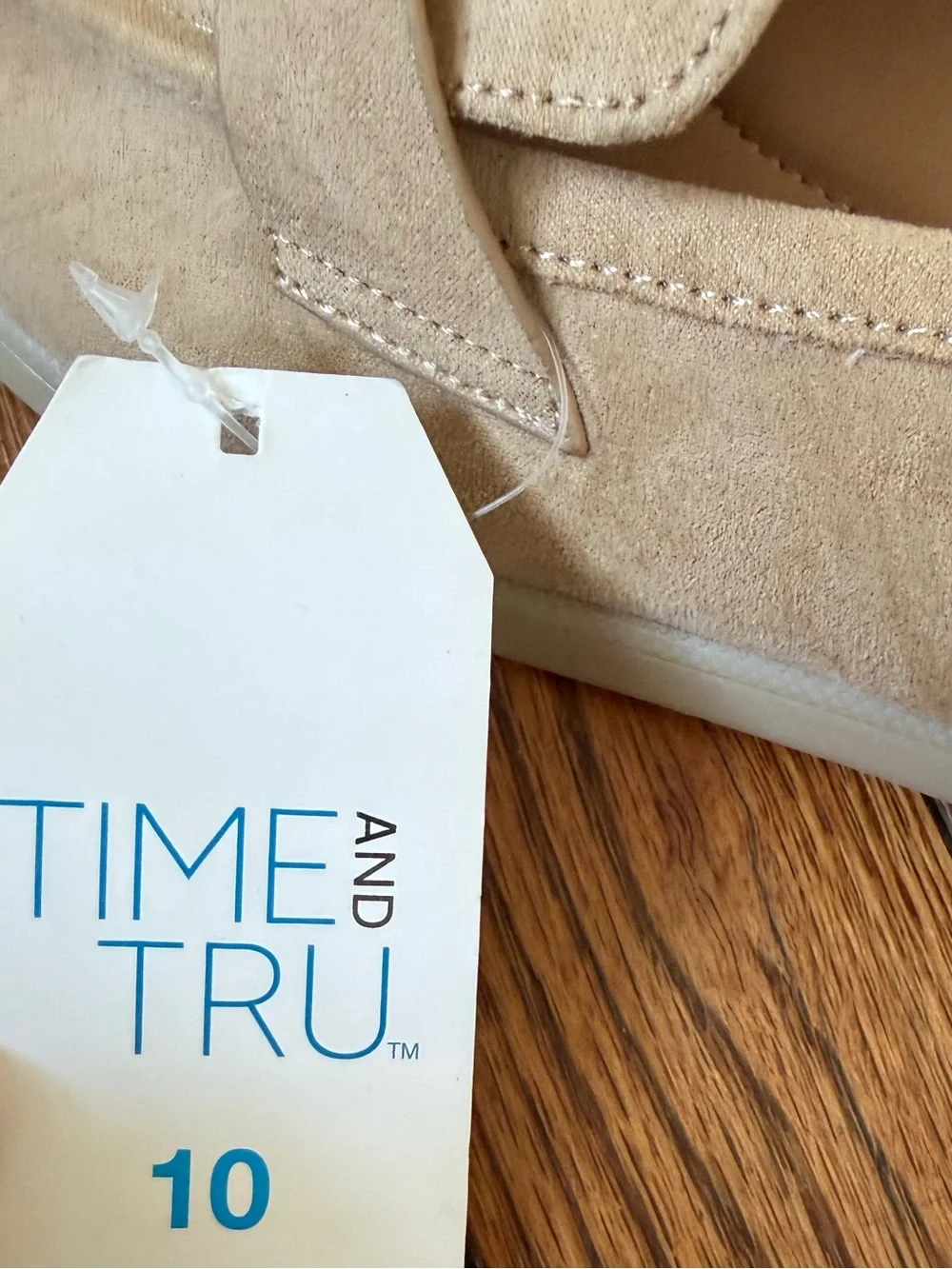 New Time and Tru Women's Faux Suede Comfort Loafers SlipOn Flats Tan Size 10 NWT